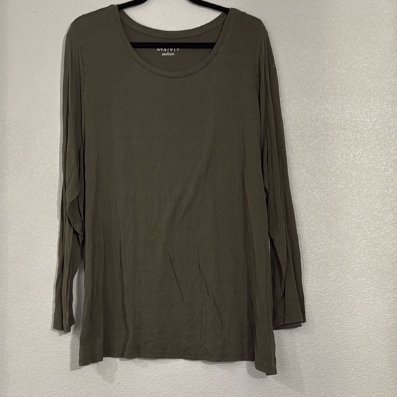 Basic Long Sleeve - Picture 1 of 1